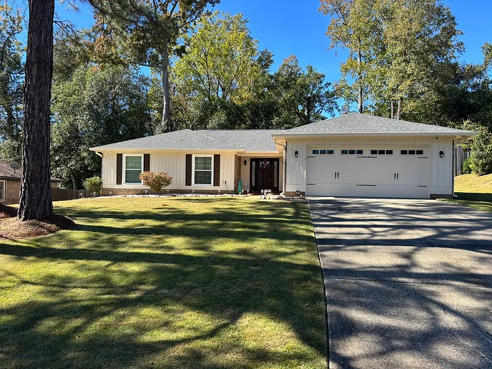 3527 Marriott Dr