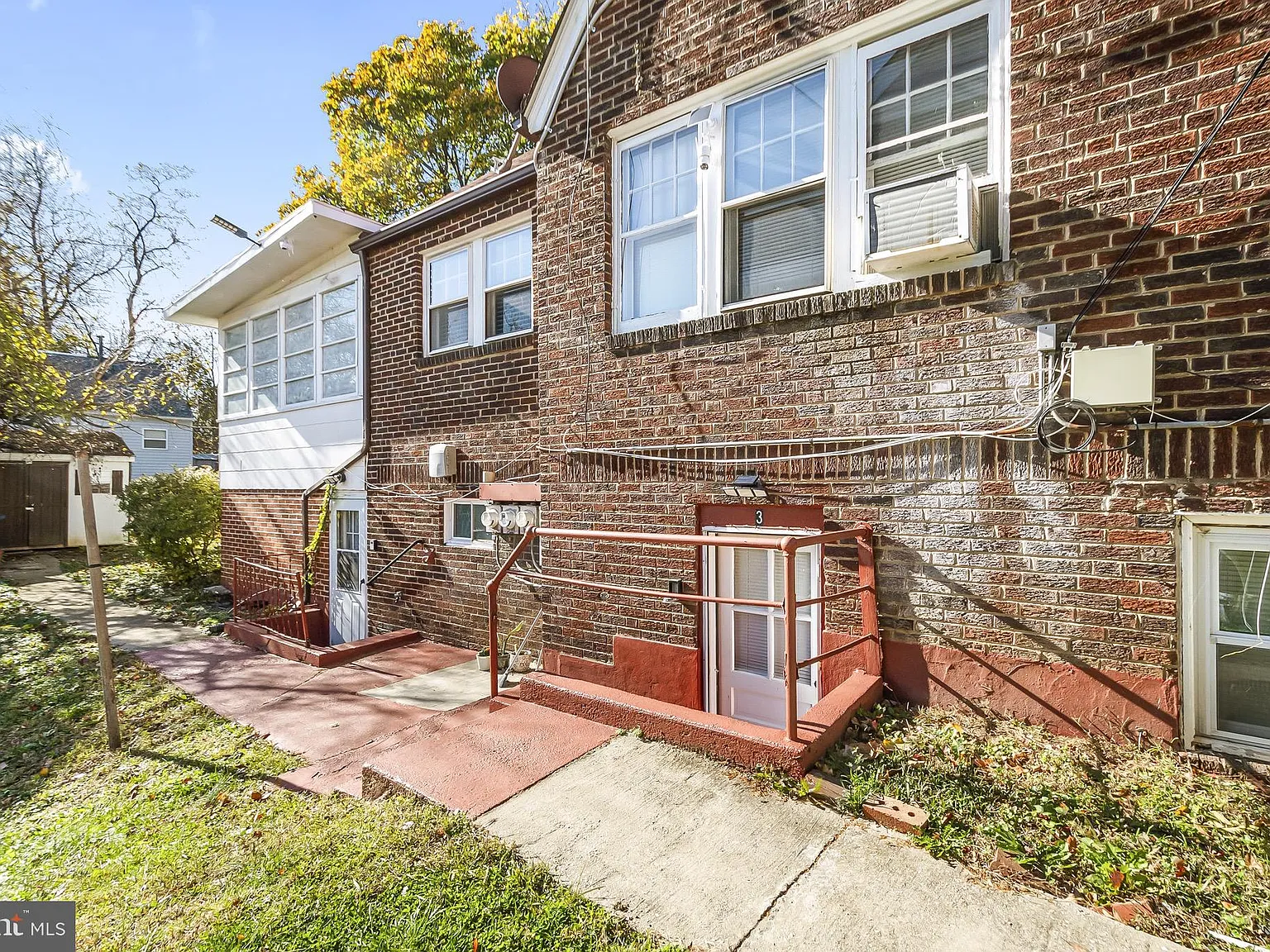 2 bed, 2224 sqft, $2,100 — Photo 3