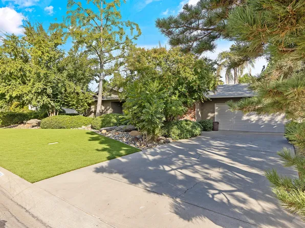 2850 W Harvard Avenue, Visalia, CA 93277