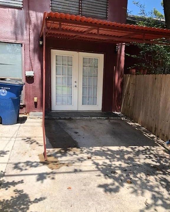1st image of 8609 Fathom Cir #B