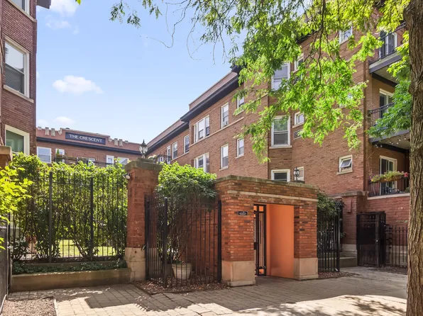 843 W Belle Plaine Ave APT 1S, Chicago, IL 60613