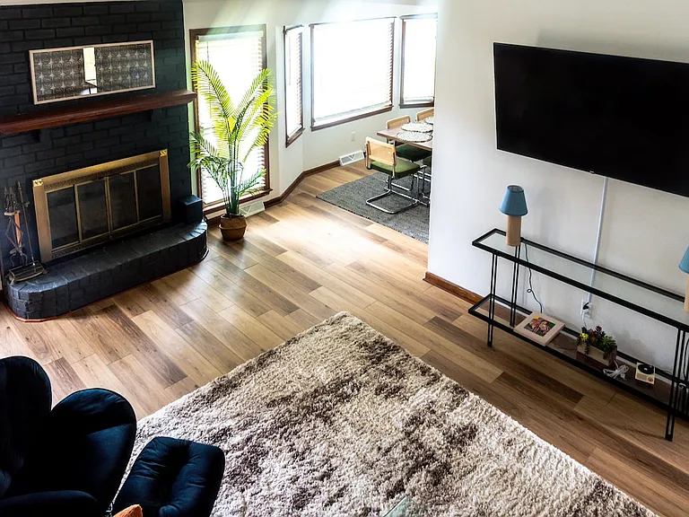 202 Main Ridge Cir — Photo 2