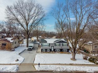 4960 Ash Dr, Pleasant Hill, IA 50327