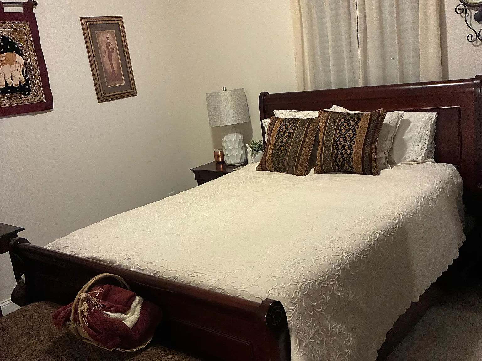1 bed, 1.0 bath, 1607 sqft, $1,048 — Photo 1
