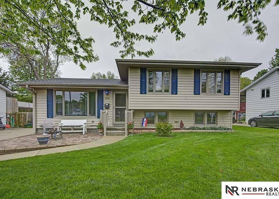 1st image of 7510 Sun Valley Dr