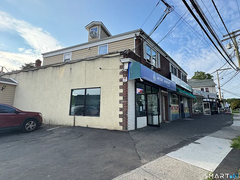 11 Woodend Rd #1 — Photo 8