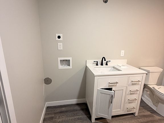 3rd image of 216 Wilcox Pkwy #11493389