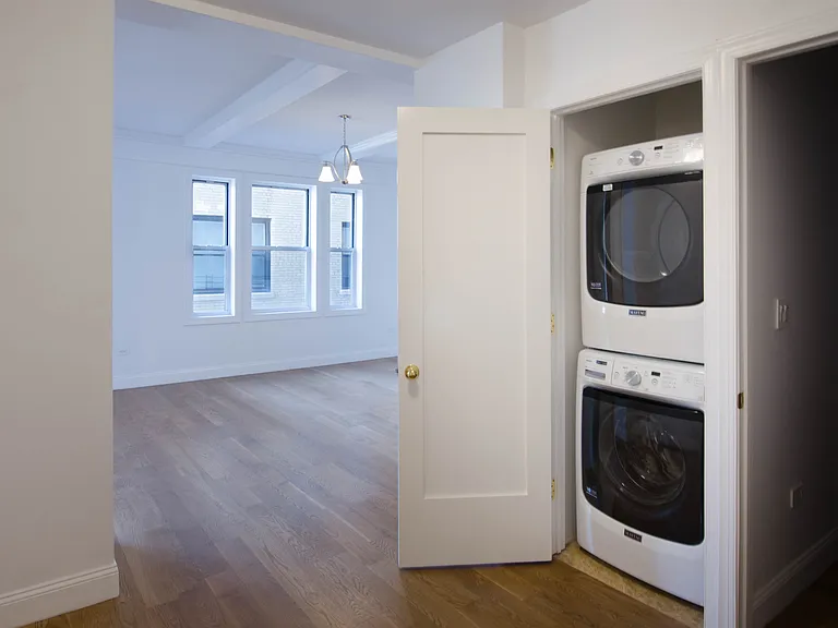 240 W 98th St #5H — Photo 12