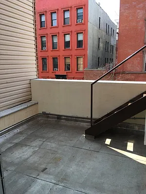 Rented by Jeffrey Mosczyc, LREB | media 32