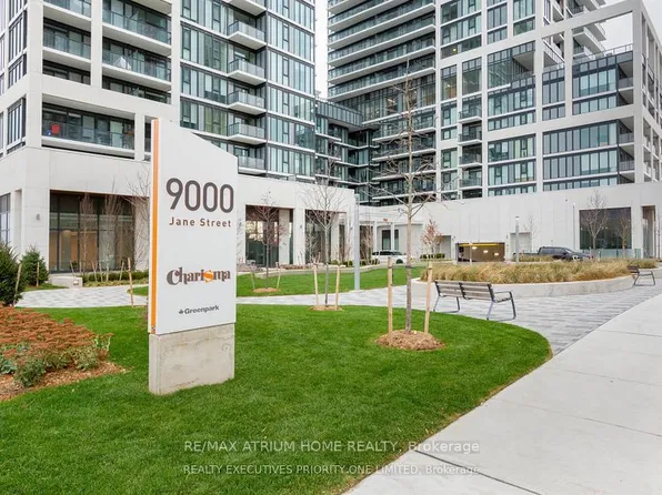 9000 Jane St N #1016, Vaughan, ON L4K 0M6