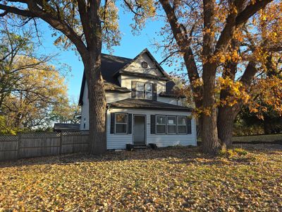 109 W Bridge St, Redwood Falls, MN, 56283