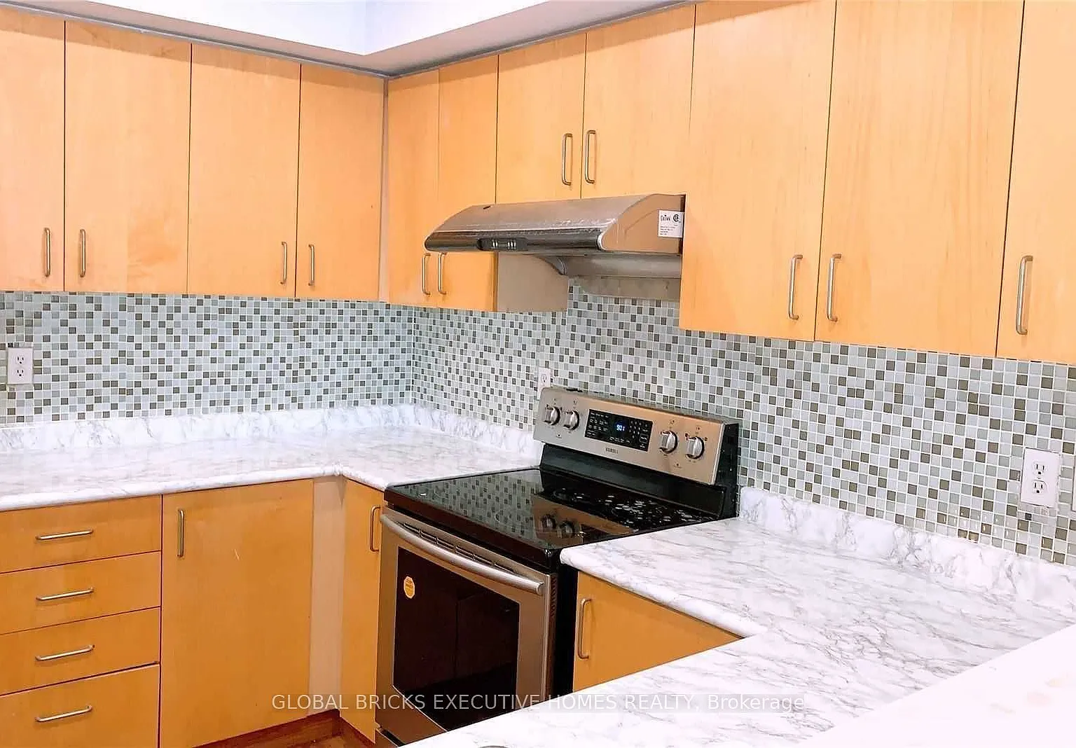 3 bed, $3,400 — Photo 3