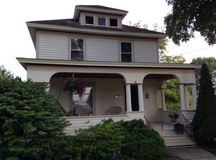 327 Chemung St, Sayre, PA 18840