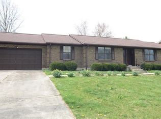 215 Delaplain Rd, Winchester, KY 40391