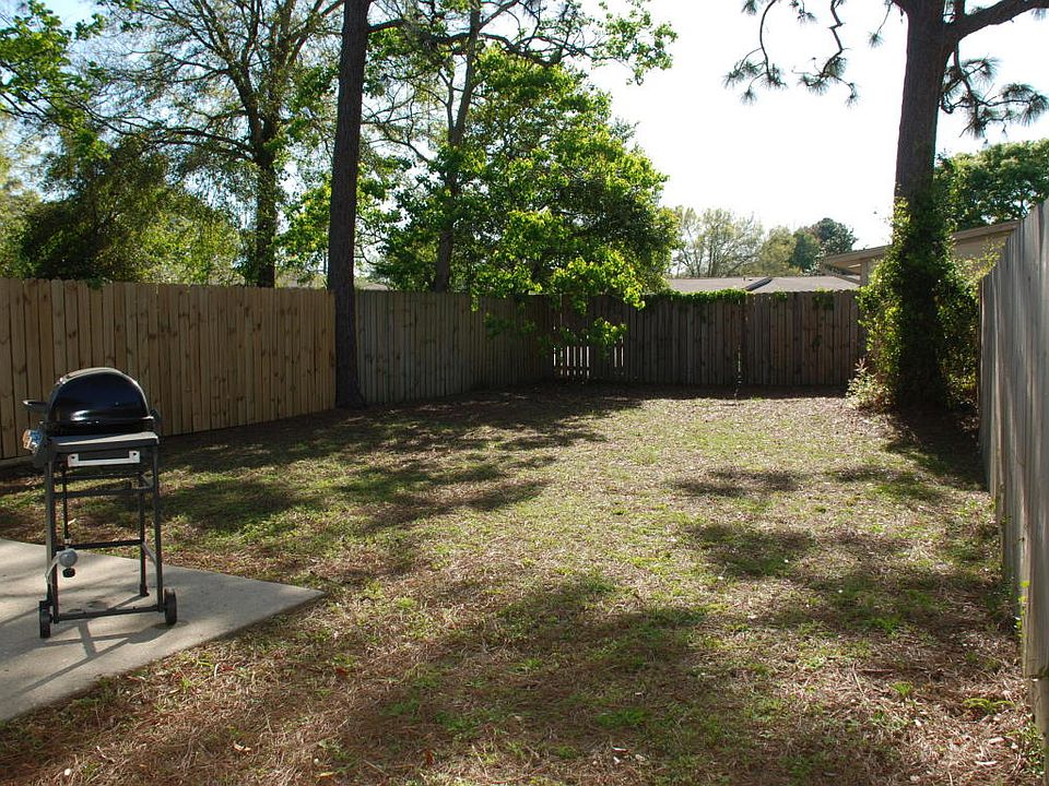 1st image of 18 Cape Dr #D