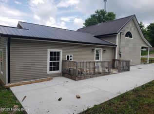 205 Broadway St, Chaplin, KY 40012