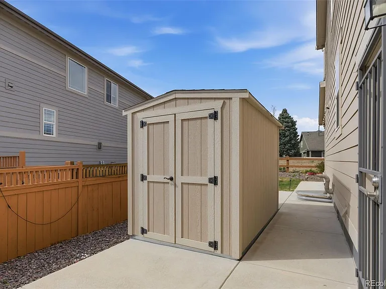15981 Red Bud Dr — Photo 22
