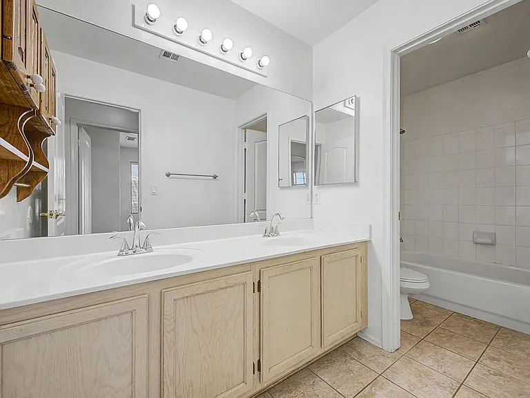 4432 E Meadow Dr — Photo 20