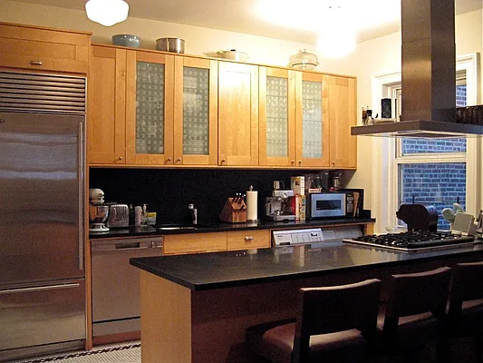 Rented by Sotheby's International Realty | media 72