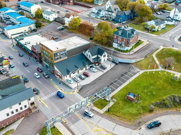 101 Bridge St #103, Houghton, MI 49931