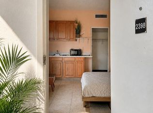 The Diplomat Golf & Racqu, Hallandale, FL 33009