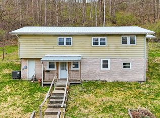 499 Ventura Rd, Clintwood, VA 24228