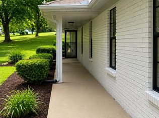 6935 Meadowbrook Ln, Olive Branch, MS 38654