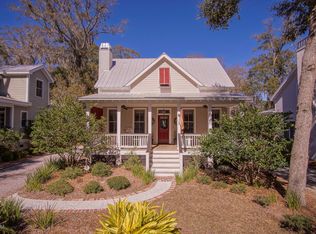 8 Sheridan Rd, Beaufort, SC 29907