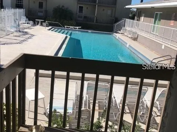4922 W Gandy Blvd #102, Tampa, FL 33611