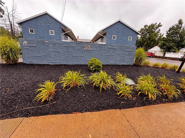 94 Cowesett Ave, West Warwick, RI 02893