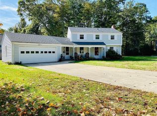 4 Candy Ct, Barrington, RI 02806