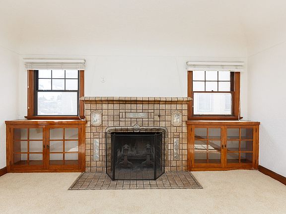 2nd image of 3544-46 Mississippi St