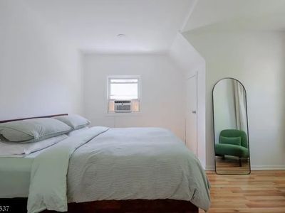 60 Amherst St, East Orange, NJ, 07018