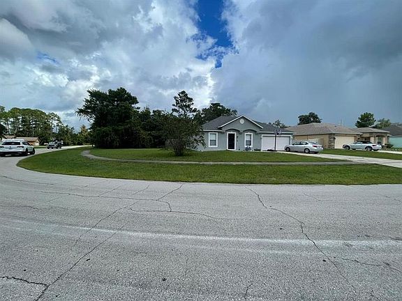2nd image of 2600 Hillview Cir