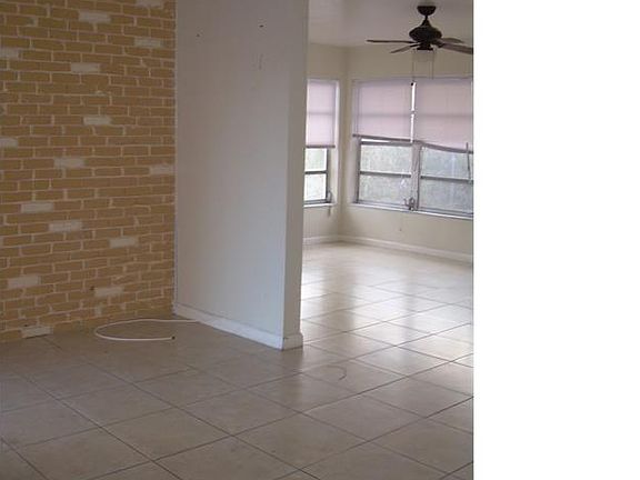 3rd image of 1491 NW 55th Ave