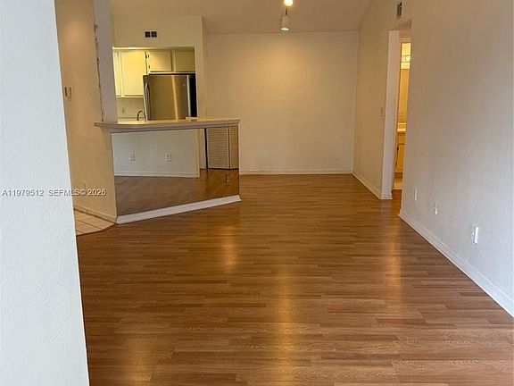 5th image of 13090 Vista Isles Dr APT 126