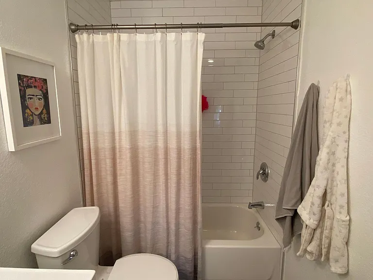 1820 E Morten Ave #113 — Photo 14
