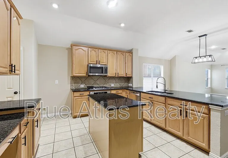 4353 Mountain Crest Dr — Photo 10