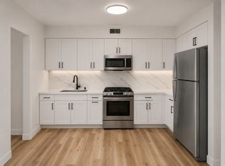 1040 Bergen St #A, Newark, NJ 07112