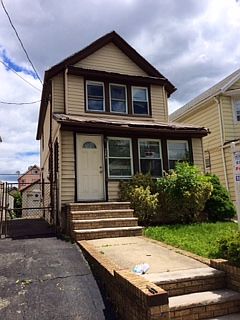 1st image of 9311 208th St