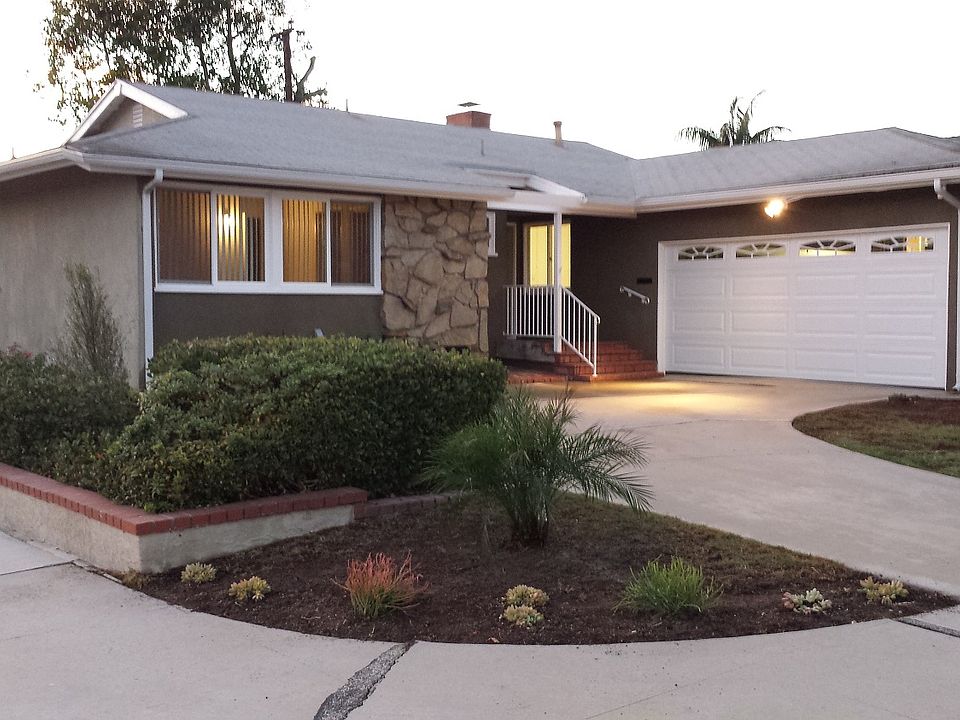 1st image of 311 Linares Ave