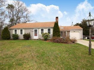 6 Canterbury Ln, East Falmouth, MA 02536