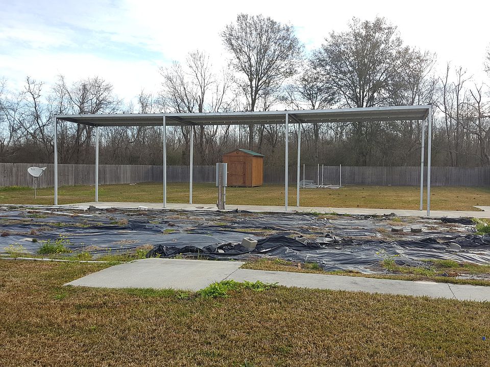 2nd image of 206 Chardonnay Dr