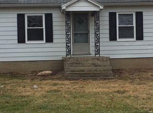 806 W Country Club Dr, Bloomington, IN 47403