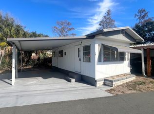 616 W Cortez Rd #L16, Bradenton, FL 34207