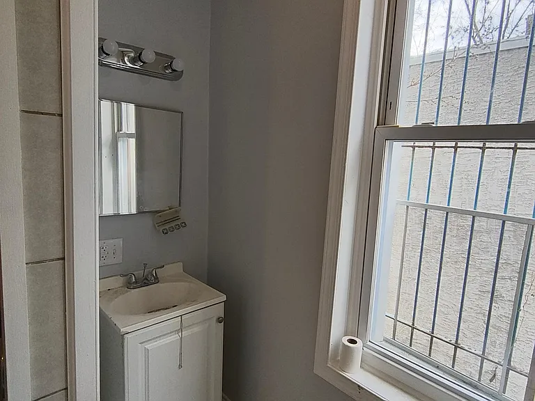 3715 N 15th St #1 — Photo 10