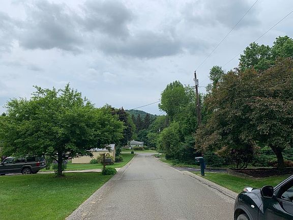 4th image of 3251 Cardinal Ct