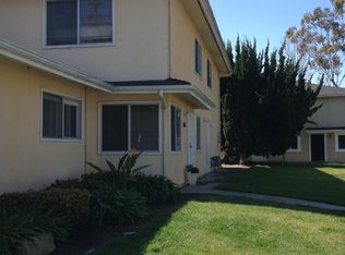 16655 Viewpoint Ln, Huntington Beach, CA 92647