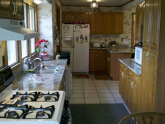 Kitchen 23x8