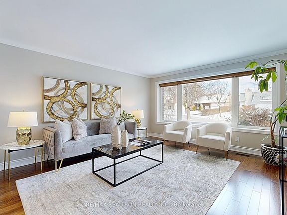 3rd image of 12 Hester Ct